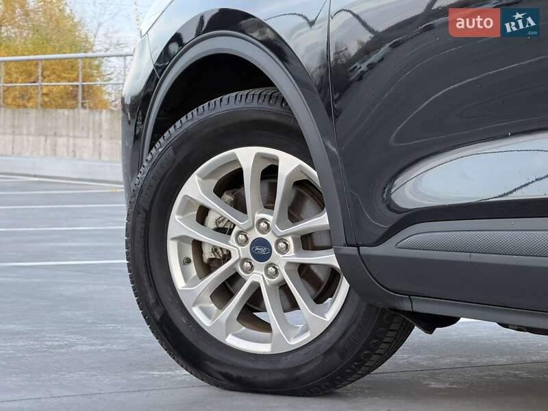 Позашляховик / Кросовер Ford Escape 2021 в Києві фото 41 Позашляховик / Кросовер Ford Escape 2021 в Києві