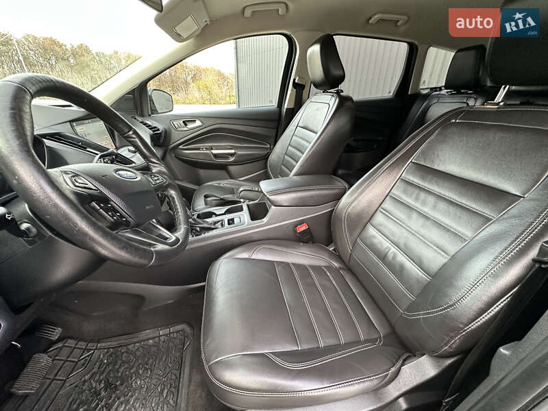 Позашляховик / Кросовер Ford Escape 2018 в Дубні фото 30 Позашляховик / Кросовер Ford Escape 2018 в Дубні