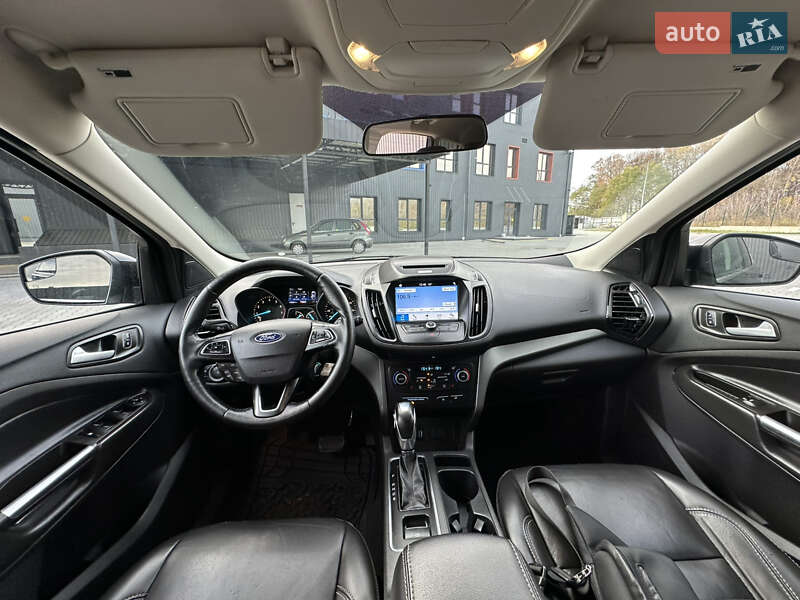 Позашляховик / Кросовер Ford Escape 2018 в Дубні фото 49 Позашляховик / Кросовер Ford Escape 2018 в Дубні
