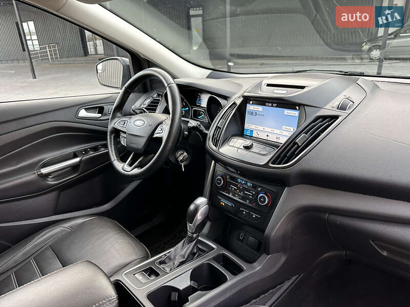 Позашляховик / Кросовер Ford Escape 2018 в Дубні фото 66 Позашляховик / Кросовер Ford Escape 2018 в Дубні