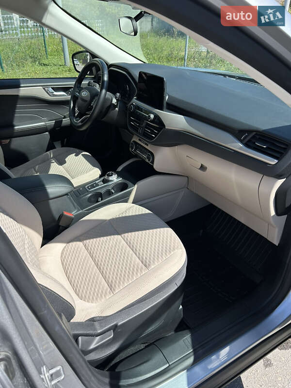 Внедорожник / Кроссовер Ford Escape 2021 в Кременчуге фото 16 Внедорожник / Кроссовер Ford Escape 2021 в Кременчуге