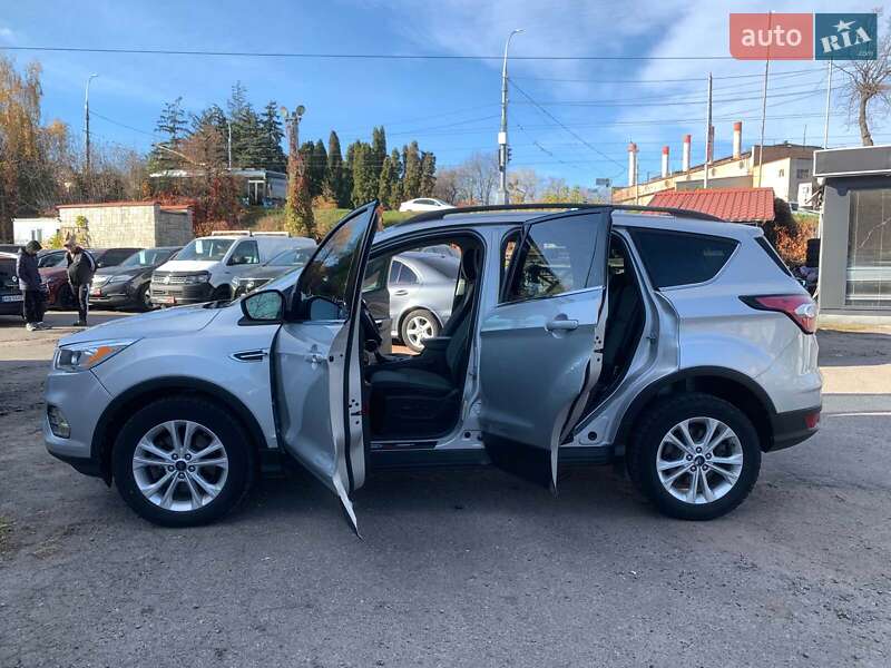Позашляховик / Кросовер Ford Escape 2017 в Вінниці фото 18 Позашляховик / Кросовер Ford Escape 2017 в Вінниці