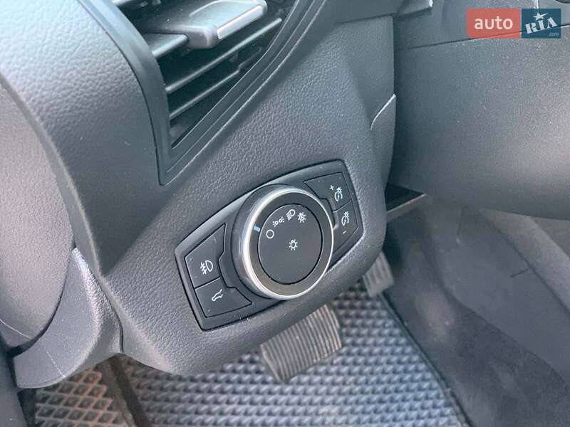 Позашляховик / Кросовер Ford Escape 2017 в Вінниці фото 23 Позашляховик / Кросовер Ford Escape 2017 в Вінниці