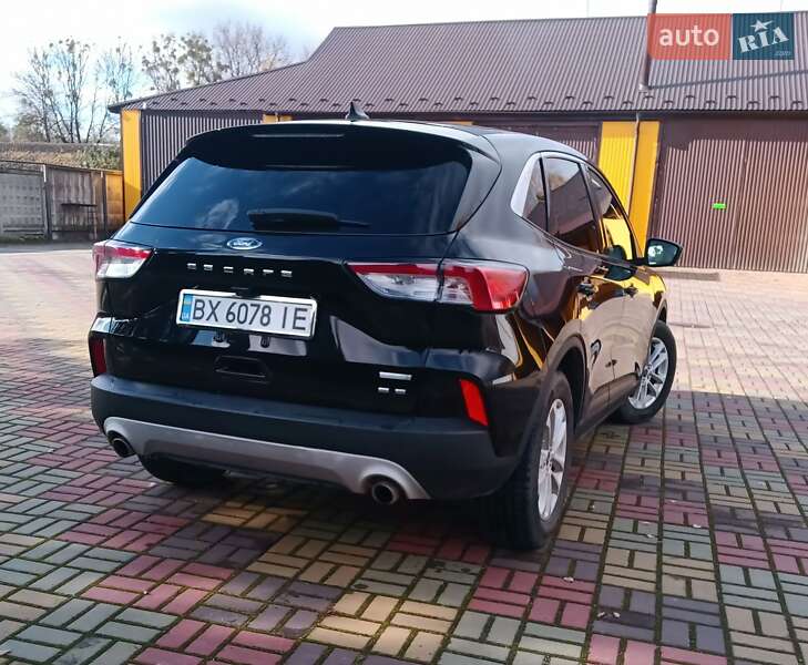 Внедорожник / Кроссовер Ford Escape 2020 в Изяславе