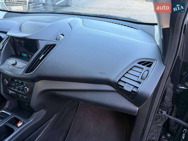 Позашляховик / Кросовер Ford Escape 2018 в Стрию фото 65 Позашляховик / Кросовер Ford Escape 2018 в Стрию