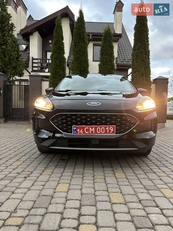 Внедорожник / Кроссовер Ford Escape 2020 в Львове