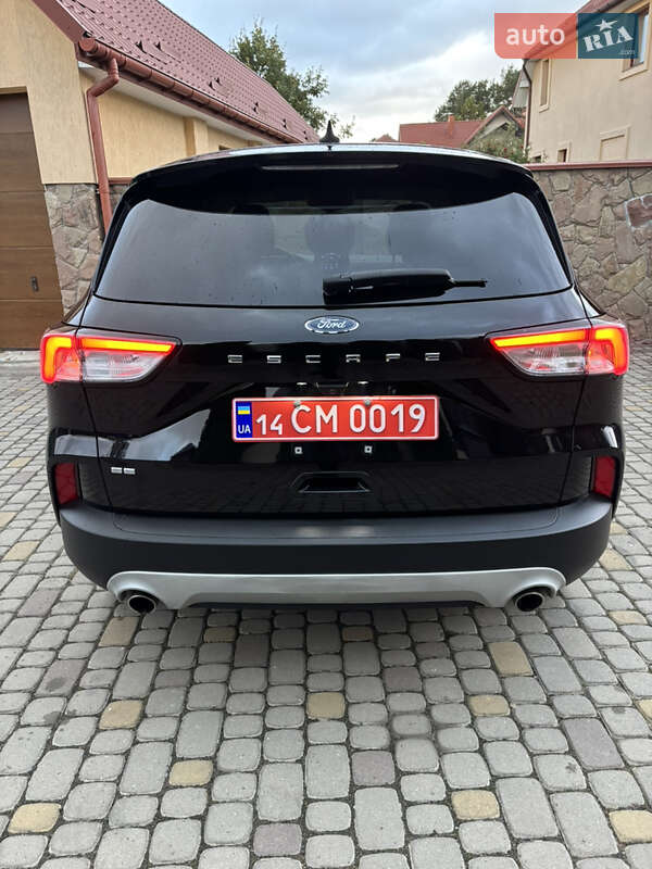 Внедорожник / Кроссовер Ford Escape 2020 в Львове