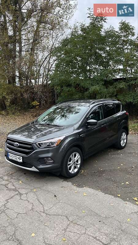 Внедорожник / Кроссовер Ford Escape 2016 в Киеве фото 2 Внедорожник / Кроссовер Ford Escape 2016 в Киеве