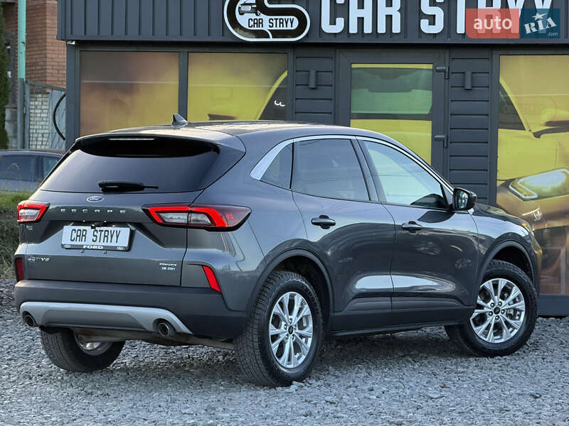 Внедорожник / Кроссовер Ford Escape 2023 в Стрые