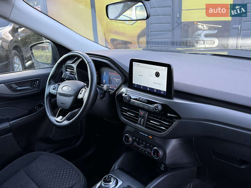 Внедорожник / Кроссовер Ford Escape 2023 в Стрые