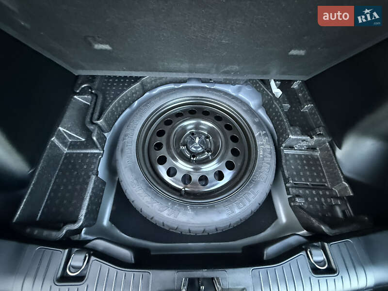 Внедорожник / Кроссовер Ford Escape 2023 в Стрые