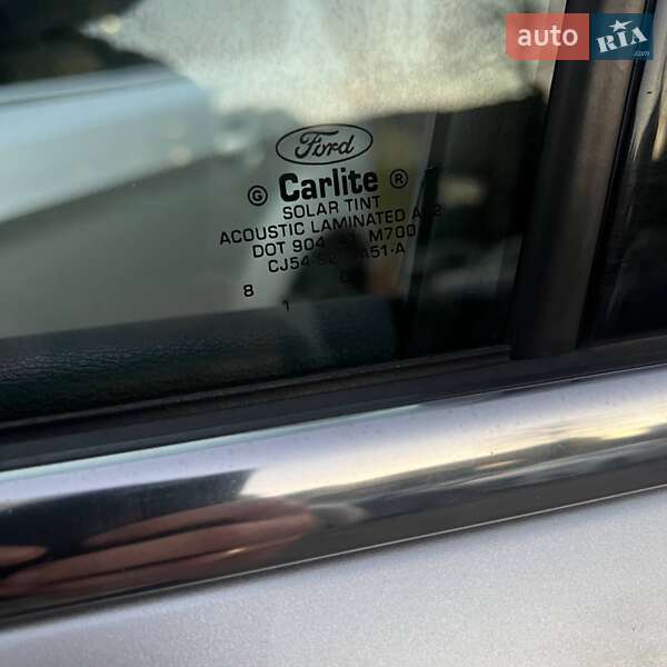 Внедорожник / Кроссовер Ford Escape 2018 в Львове