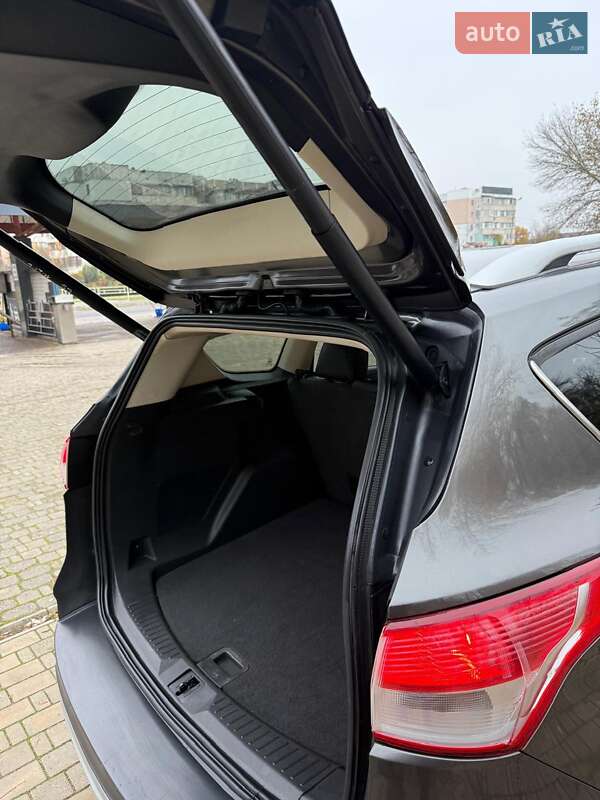 Внедорожник / Кроссовер Ford Escape 2015 в Херсоне фото 32 Внедорожник / Кроссовер Ford Escape 2015 в Херсоне