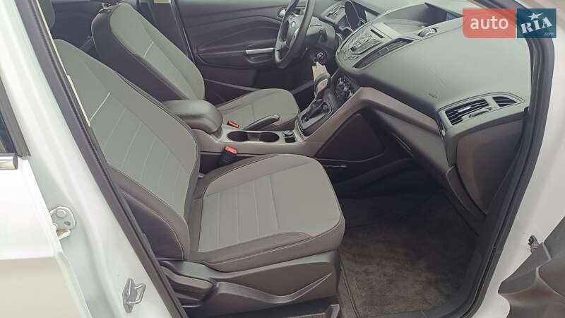 Внедорожник / Кроссовер Ford Escape 2014 в Киеве