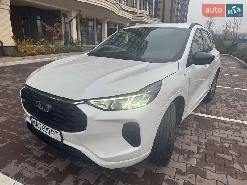 Позашляховик / Кросовер Ford Escape 2024 в Києві