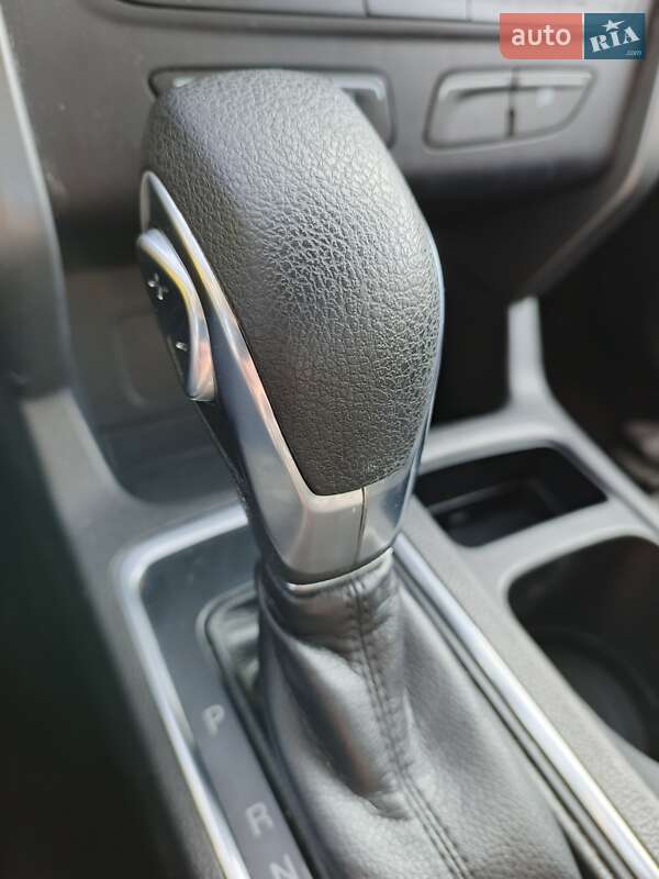 Внедорожник / Кроссовер Ford Escape 2018 в Днепре фото 11 Внедорожник / Кроссовер Ford Escape 2018 в Днепре