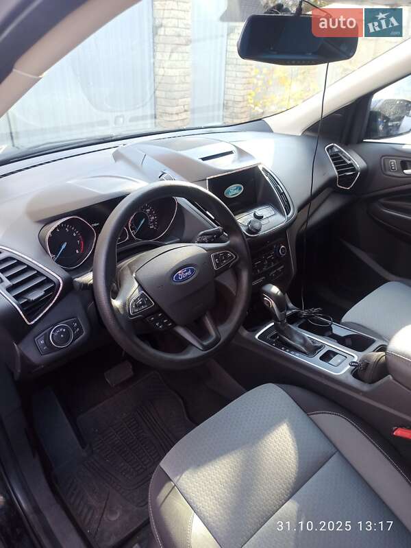 Внедорожник / Кроссовер Ford Escape 2018 в Черкассах фото 5 Внедорожник / Кроссовер Ford Escape 2018 в Черкассах