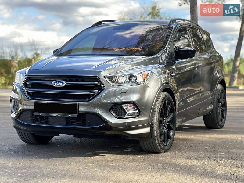 Позашляховик / Кросовер Ford Escape 2019 в Вінниці