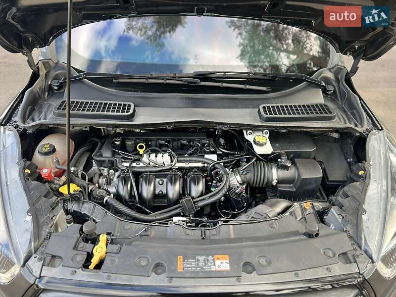 Позашляховик / Кросовер Ford Escape 2019 в Вінниці