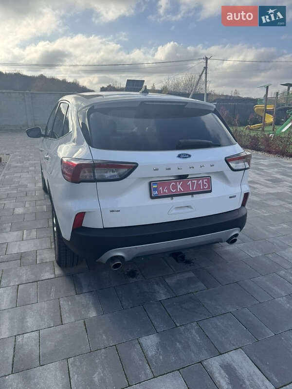 Позашляховик / Кросовер Ford Escape 2021 в Львові