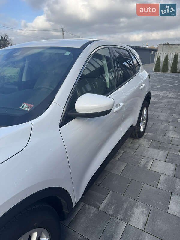 Позашляховик / Кросовер Ford Escape 2021 в Львові