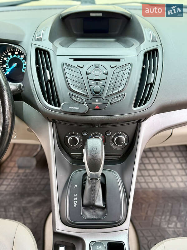 Позашляховик / Кросовер Ford Escape 2014 в Одесі фото 59 Позашляховик / Кросовер Ford Escape 2014 в Одесі