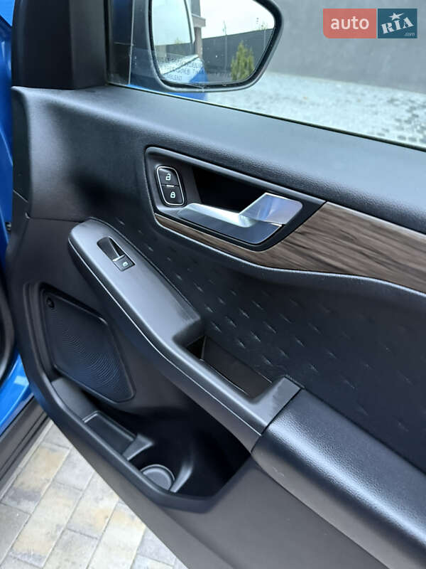 Позашляховик / Кросовер Ford Escape 2019 в Одесі