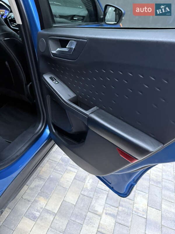 Позашляховик / Кросовер Ford Escape 2019 в Одесі