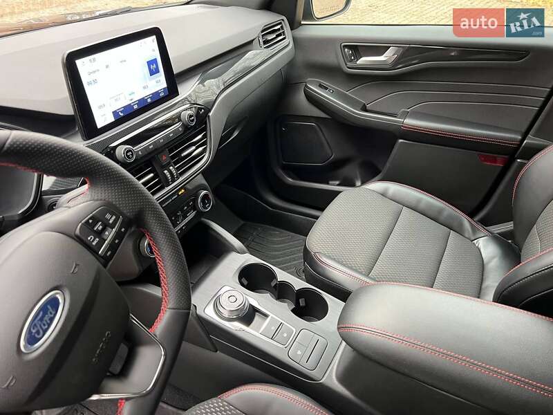 Позашляховик / Кросовер Ford Escape 2023 в Вінниці