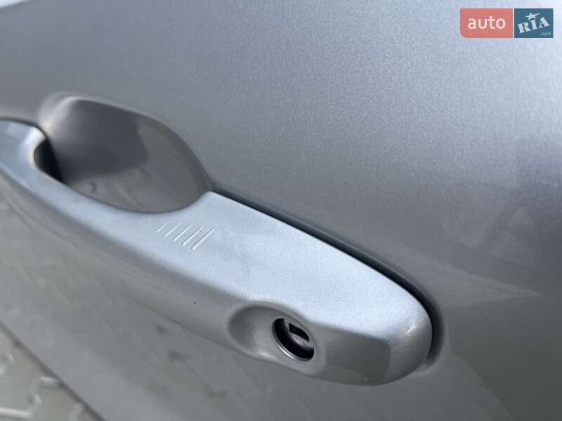 Внедорожник / Кроссовер Ford Escape 2020 в Стрые