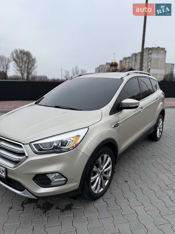 Позашляховик / Кросовер Ford Escape 2017 в Хмельницькому фото 7 Позашляховик / Кросовер Ford Escape 2017 в Хмельницькому