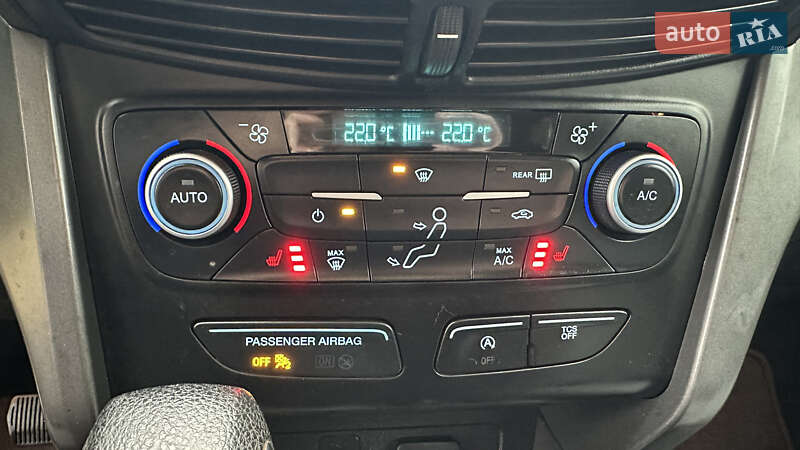 Позашляховик / Кросовер Ford Escape 2018 в Дубні