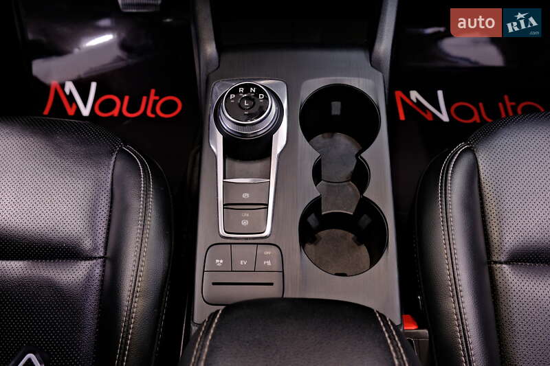 Внедорожник / Кроссовер Ford Escape 2022 в Одессе