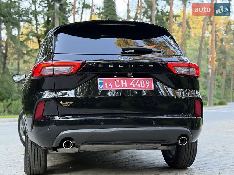 Позашляховик / Кросовер Ford Escape 2023 в Львові