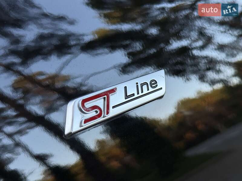 Позашляховик / Кросовер Ford Escape 2023 в Львові