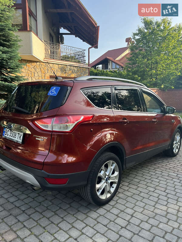 Внедорожник / Кроссовер Ford Escape 2015 в Львове