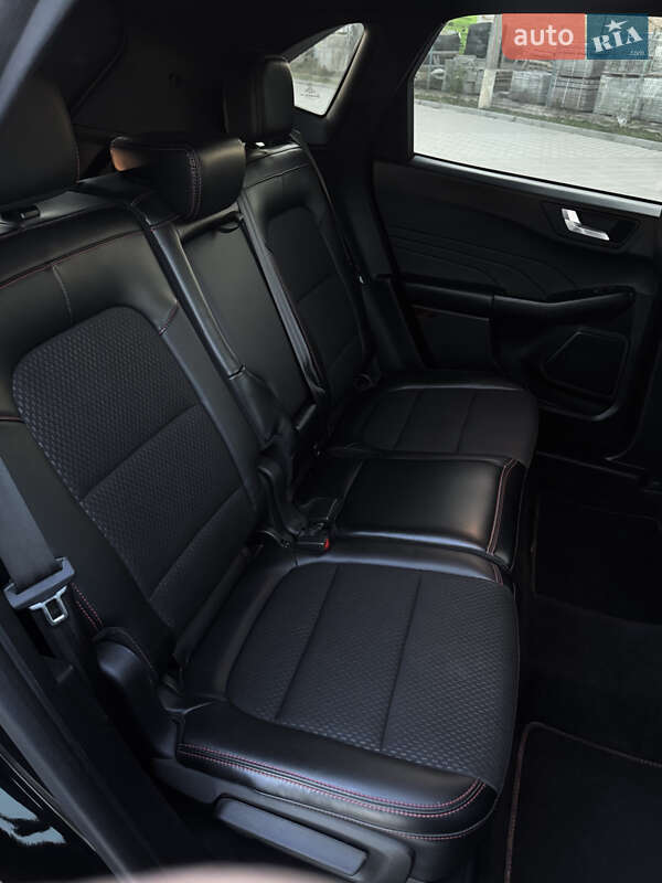 Внедорожник / Кроссовер Ford Escape 2023 в Львове