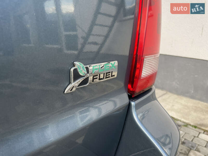 Внедорожник / Кроссовер Ford Escape 2012 в Лубнах