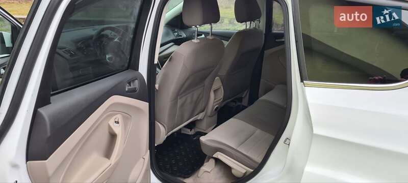 Внедорожник / Кроссовер Ford Escape 2014 в Радехове