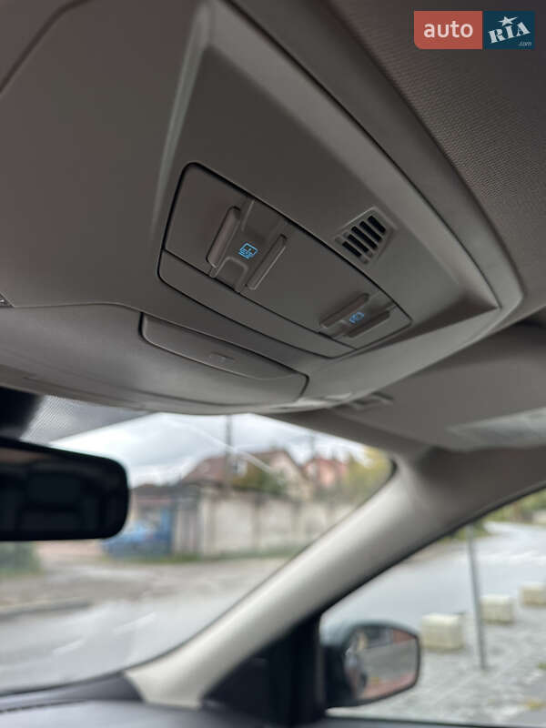 Позашляховик / Кросовер Ford Escape 2017 в Івано-Франківську фото 16 Позашляховик / Кросовер Ford Escape 2017 в Івано-Франківську