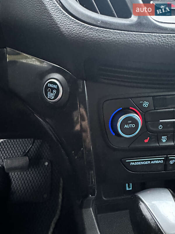 Позашляховик / Кросовер Ford Escape 2017 в Івано-Франківську фото 18 Позашляховик / Кросовер Ford Escape 2017 в Івано-Франківську