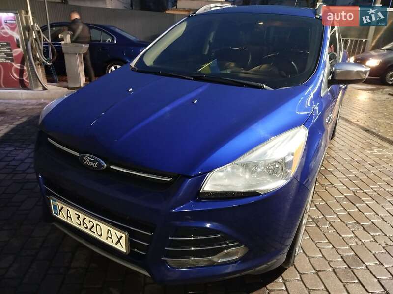 Позашляховик / Кросовер Ford Escape 2015 в Києві