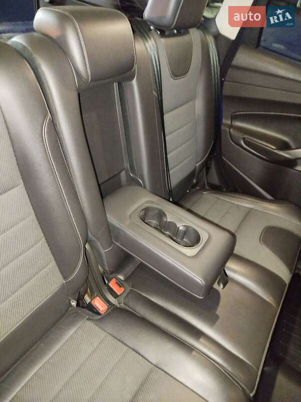 Позашляховик / Кросовер Ford Escape 2015 в Києві