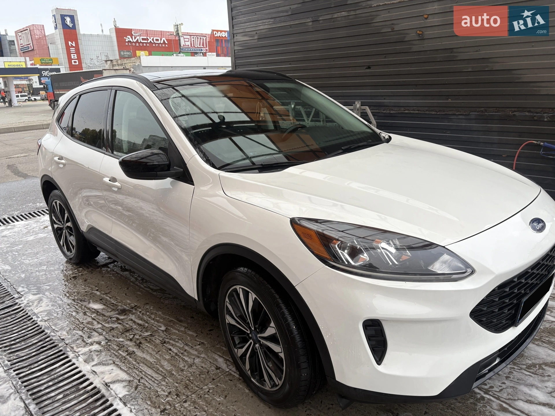 2022 Ford Escape - мініатюра 2