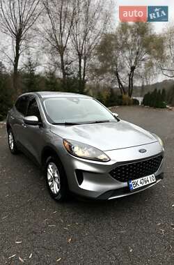 Позашляховик / Кросовер Ford Escape 2021 в Києві