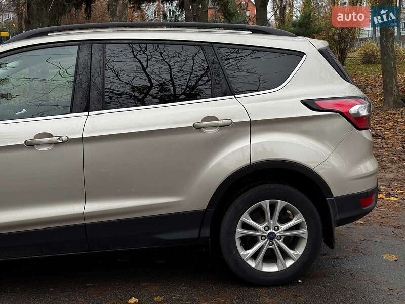 Позашляховик / Кросовер Ford Escape 2018 в Києві фото 10 Позашляховик / Кросовер Ford Escape 2018 в Києві