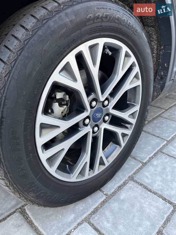 Внедорожник / Кроссовер Ford Escape 2019 в Ровно фото 28 Внедорожник / Кроссовер Ford Escape 2019 в Ровно