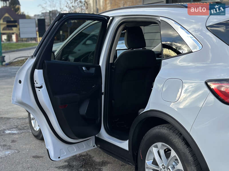 Позашляховик / Кросовер Ford Escape 2020 в Шептицькому фото 45 Позашляховик / Кросовер Ford Escape 2020 в Шептицькому