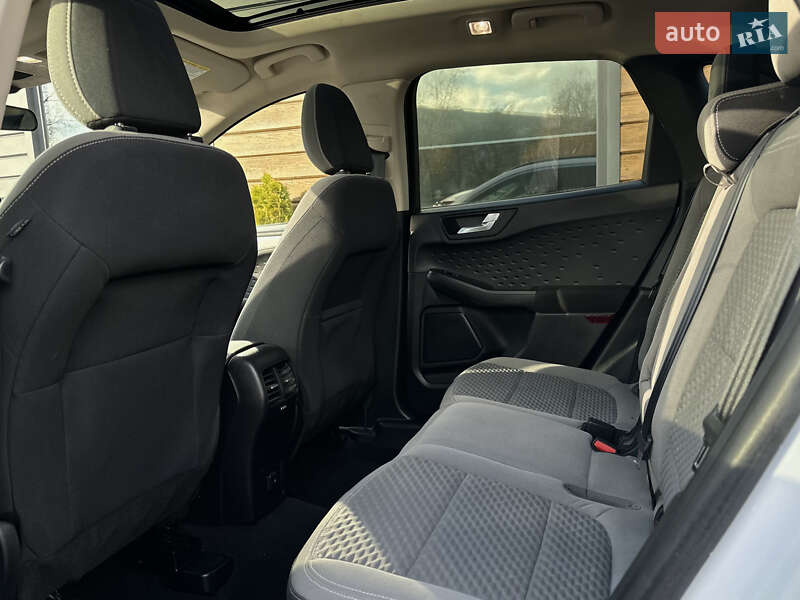 Позашляховик / Кросовер Ford Escape 2020 в Шептицькому фото 48 Позашляховик / Кросовер Ford Escape 2020 в Шептицькому