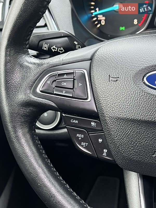 Позашляховик / Кросовер Ford Escape 2019 в Одесі фото 40 Позашляховик / Кросовер Ford Escape 2019 в Одесі